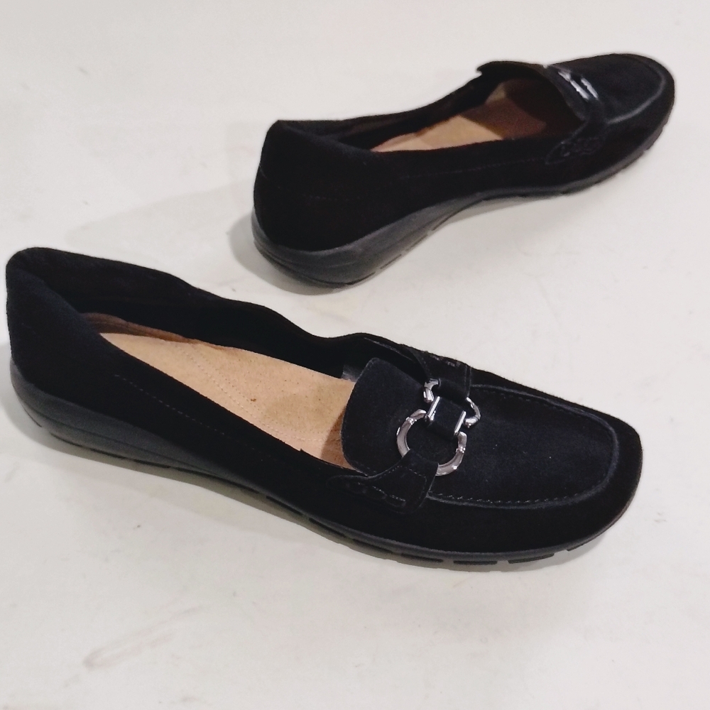 NWNB Easy Spirit Women's  Black Leather Slip On Loafers Size 12